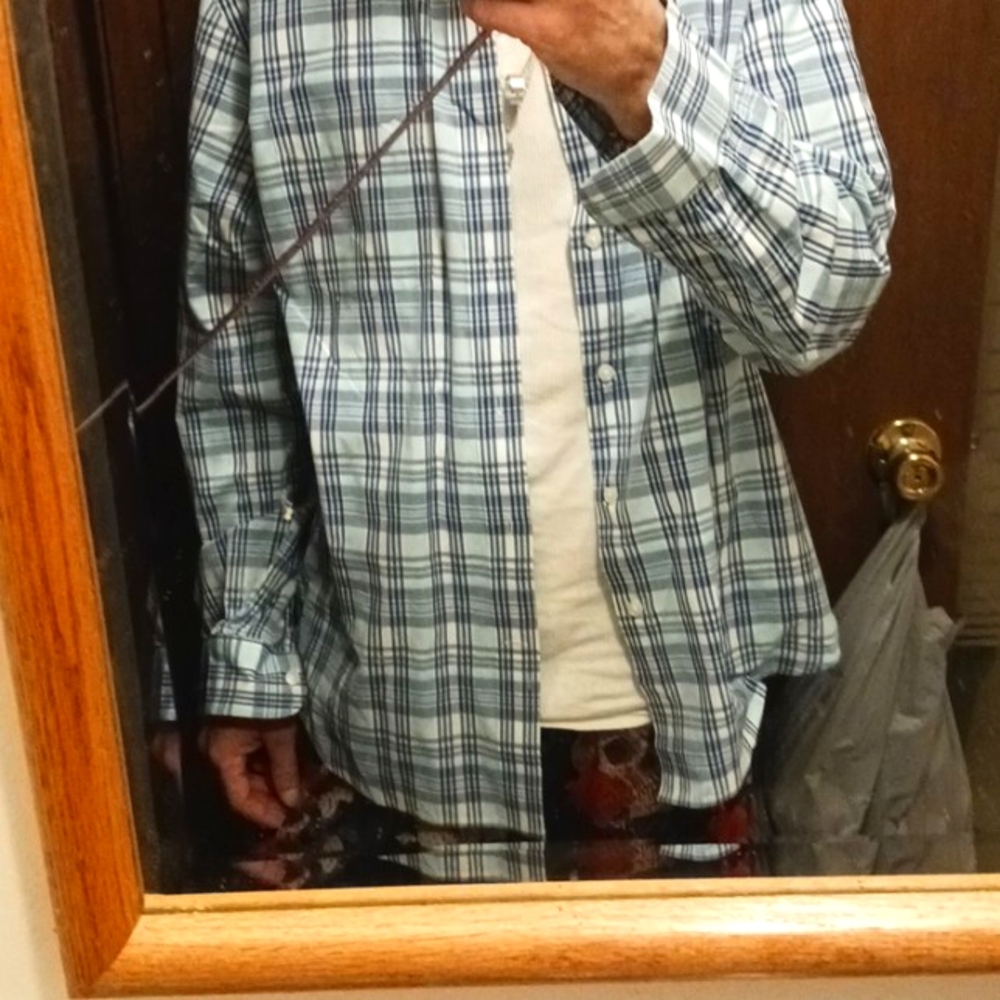 Docker long sleeve collered Button up shirt